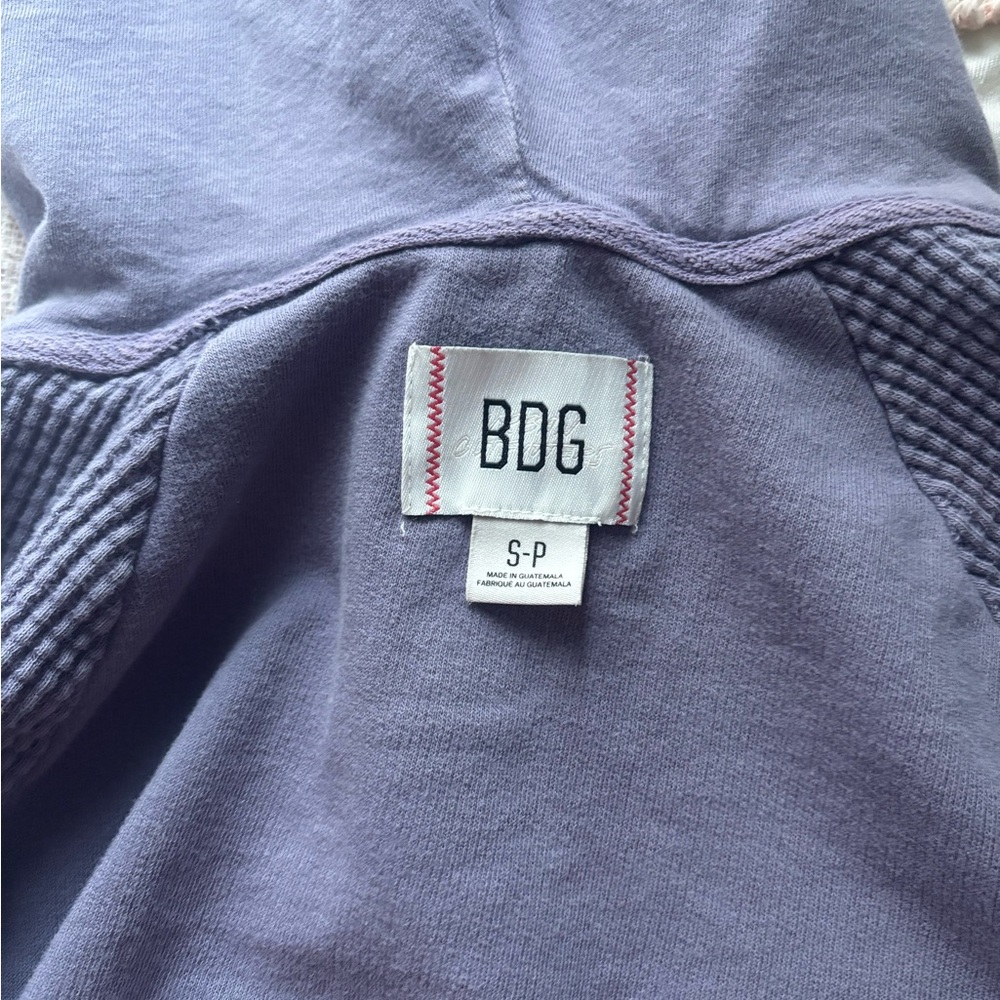 BDG urban crop zip up